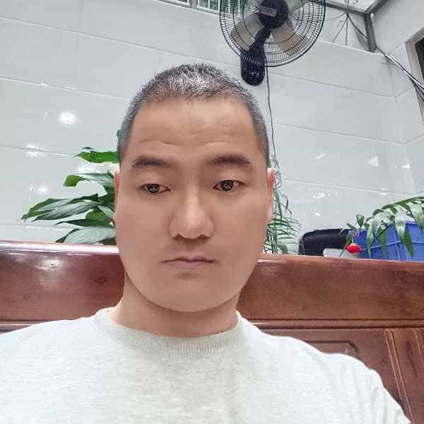 37岁岁福建单身帅哥 - 商洛吉缘网