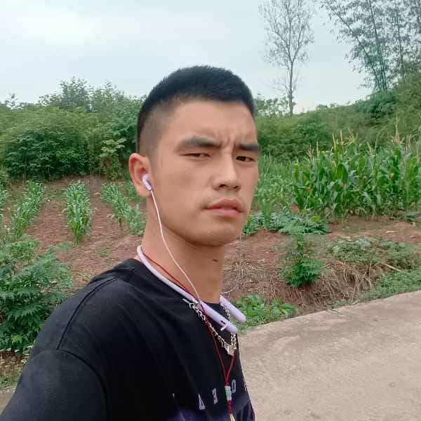 35岁岁四川单身帅哥 - 商洛吉缘网