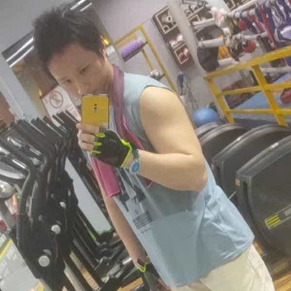 37岁岁广东单身帅哥 - 商洛吉缘网