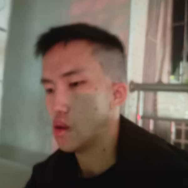 24岁岁广东单身帅哥 - 商洛吉缘网