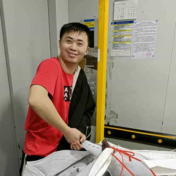 31岁岁福建单身帅哥 - 商洛吉缘网