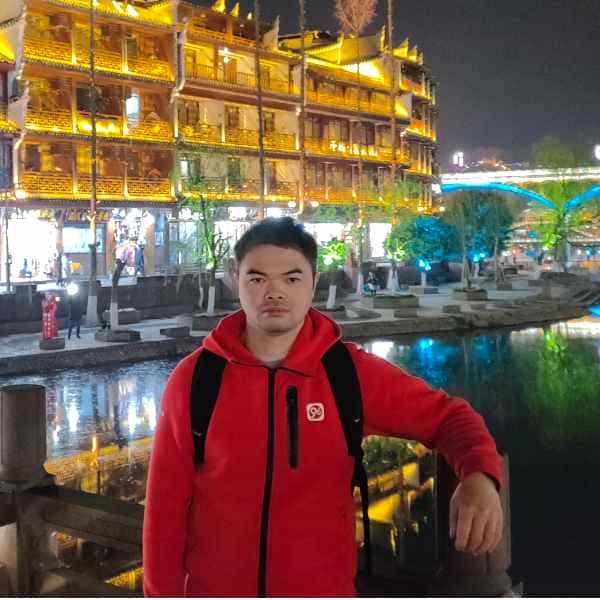 39岁岁广东单身帅哥 - 商洛吉缘网