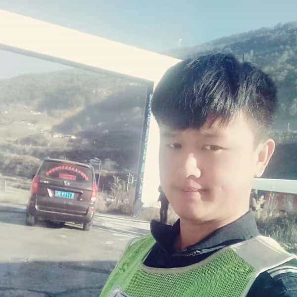 29岁岁云南单身帅哥 - 商洛吉缘网