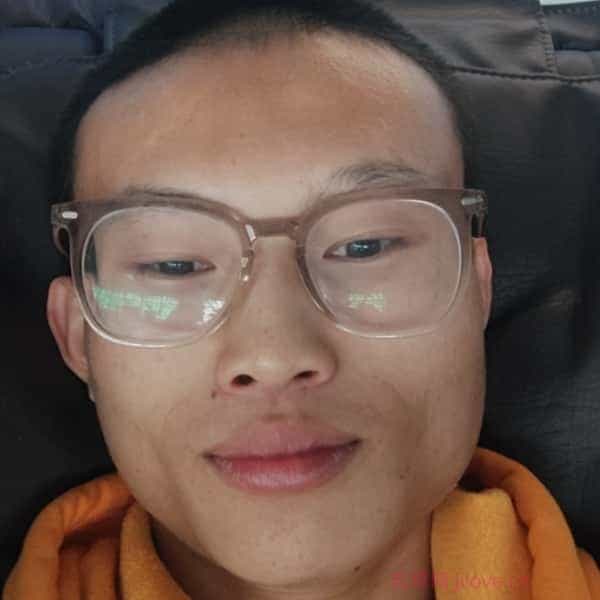 25岁岁四川单身帅哥 - 商洛吉缘网