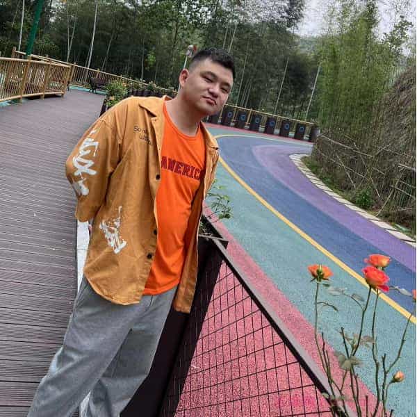 28岁岁湖南单身帅哥 - 商洛吉缘网