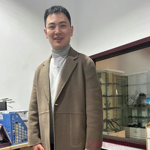 32岁岁四川单身帅哥 - 商洛吉缘网